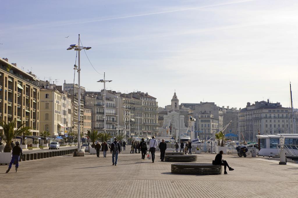 Aparthotel Adagio Vieux Port 4*