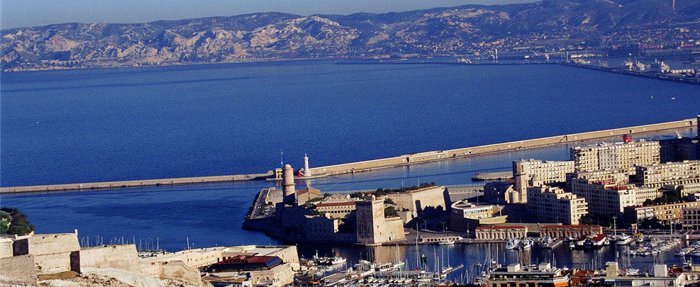 Aparthotel Adagio Vieux Port 4*