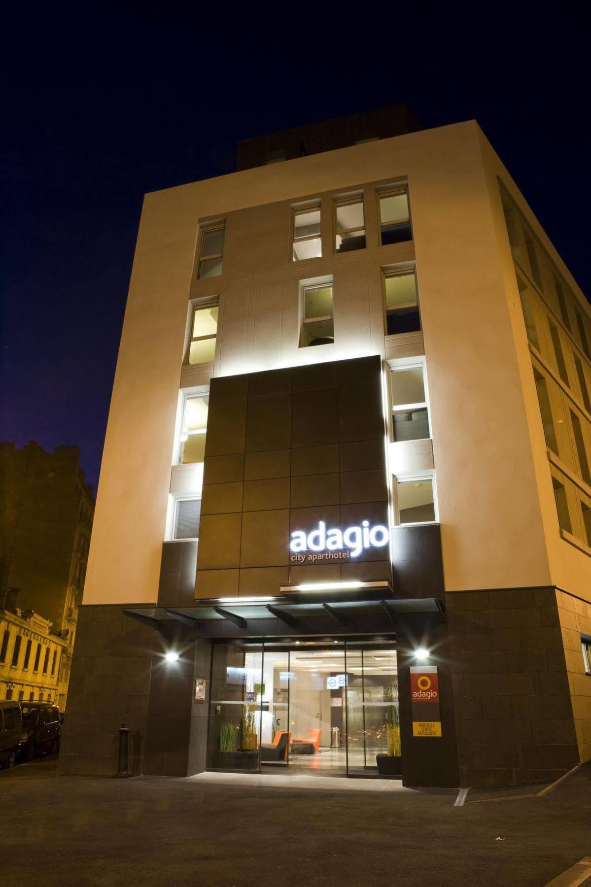 Adagio Vieux Port Aparthotel 4*