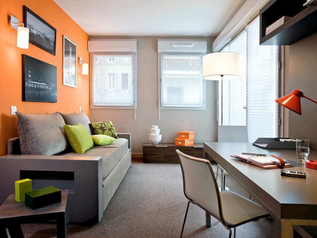 Adagio Vieux Port Aparthotel 4*