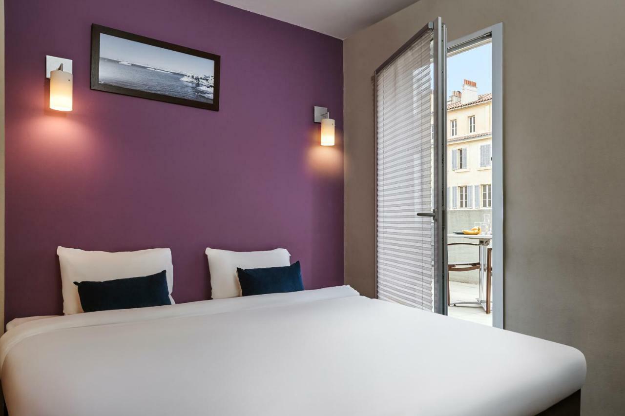 Adagio Vieux Port